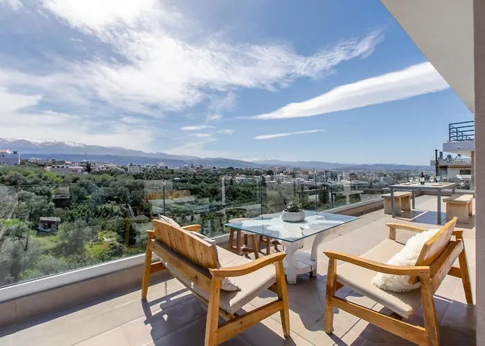 Gk Halepa Luxury Apartment